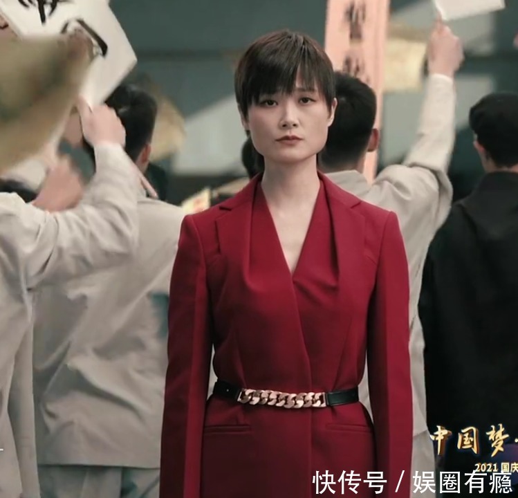 李雪健|央视国庆晚会收视破3：流量退潮，谢霆锋胡歌上热搜，李雪健感人