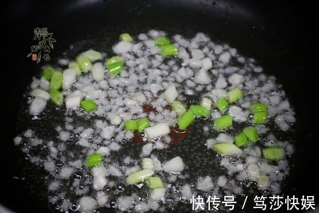 在家期间,此菜要多吃,教你新做法,下饭又下酒,能提高抵抗力