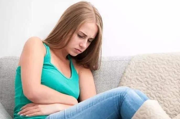 穴位|手上有个“通便穴”,没事按一按,效果堪比泻药!很多人不清楚