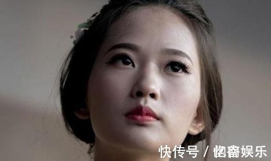 贾姑娘@女子上联“张长弓，骑奇马，三更作战”，书生回下联抱得美人归！