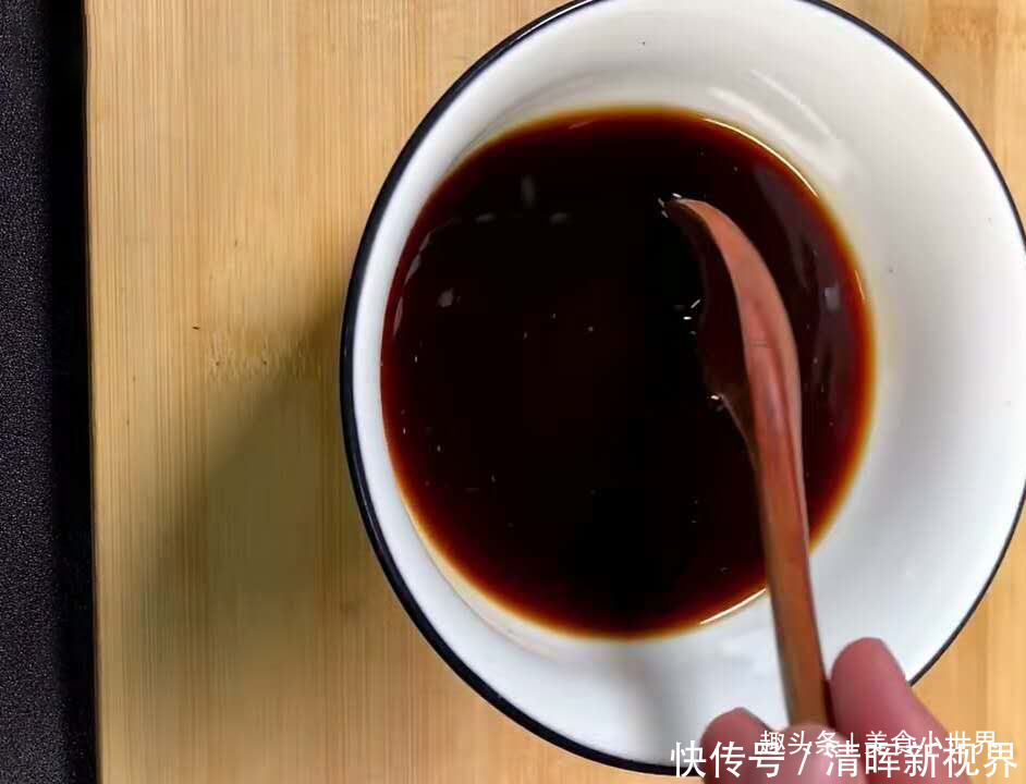 鲜香|不油炸的红烧茄子,一样的鲜香下饭,简单又营养,连吃3天都不够
