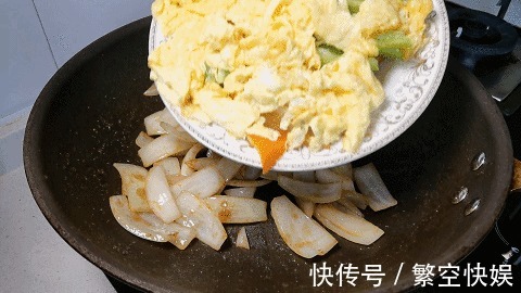家常菜|洋葱炒蛋，地道家常菜，下锅顺序很重要，这样做，看着就有食欲