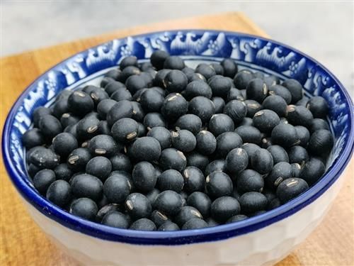 苦丁|每天吃坚果，能降血脂吗？提醒：想要稳住血脂，这4种食物要忌口