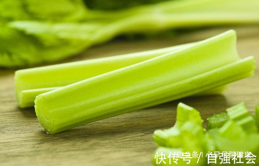 芹菜|芹菜与此物是天生一对,一起食用,身体毒素没了,气血也足了