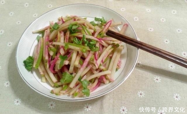 咳嗽吐痰|萝卜和“它”一起吃,降三高,养脾胃,还能预防感冒,越吃越健康