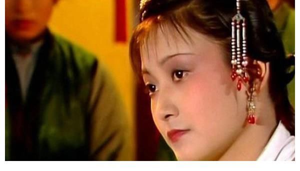 凤姐|王熙凤为何照顾邢岫烟,而不照顾贾迎春?