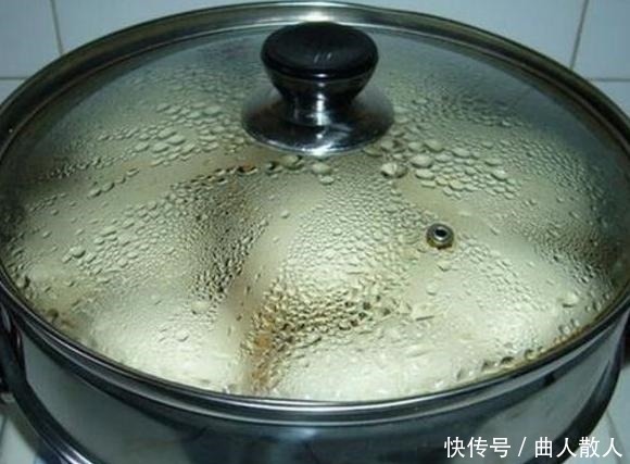 中筋面粉|为何馒头蒸好了，开锅后有些馒头会缩回去成死面原因竟如此简单