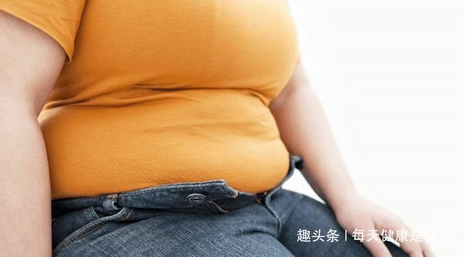 女性|为何女性的腰部腹部更容易长赘肉做好这几点,赘肉对你说拜拜