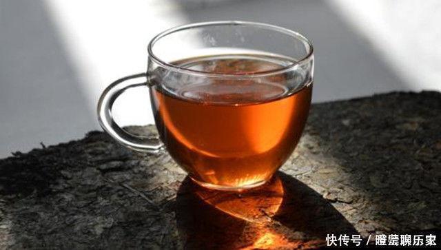 凌晨|肝不好的人,晚上睡觉时如果有4个表现,恭喜,肝病正在好转