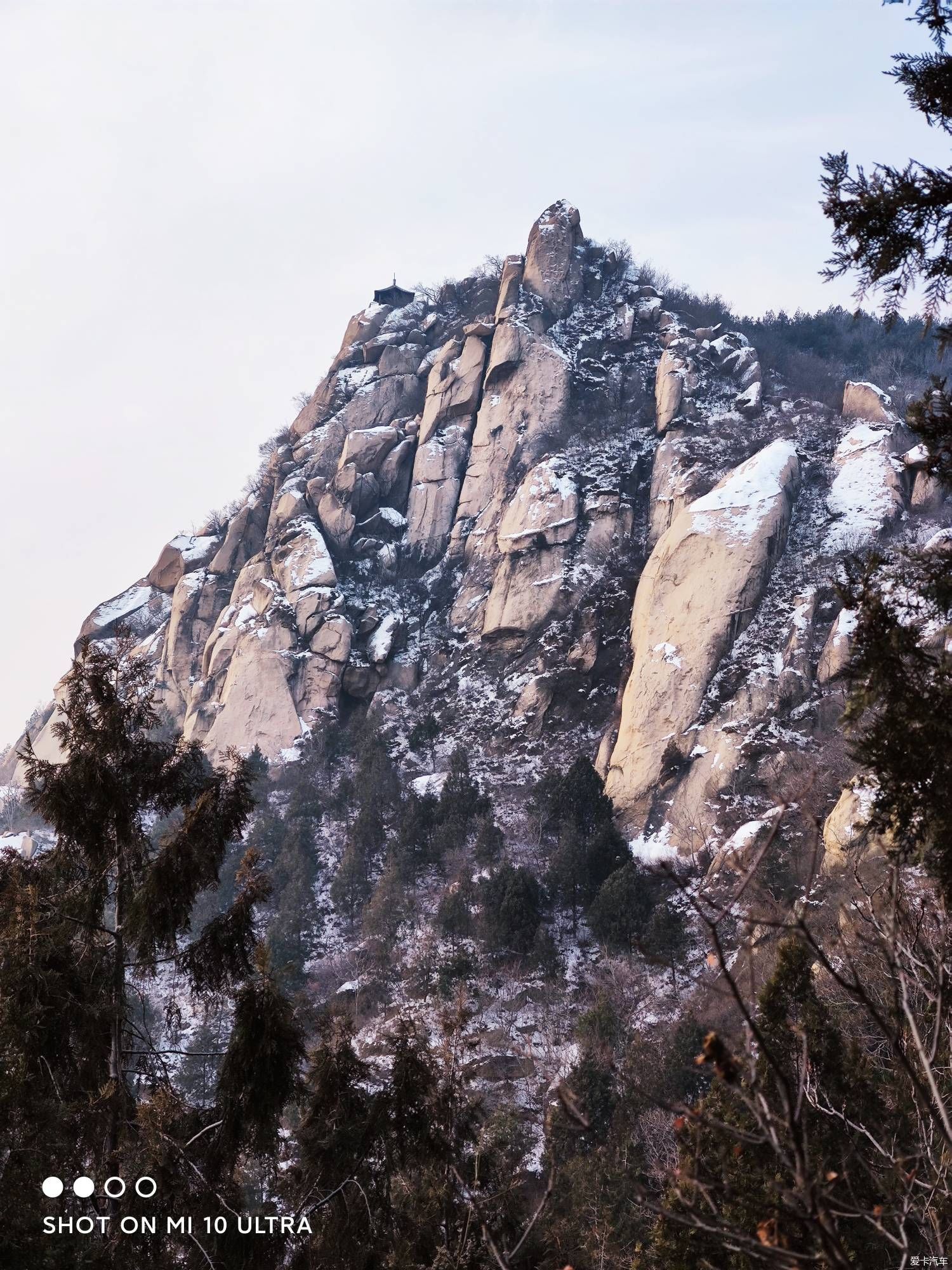 残雪山景，也美……