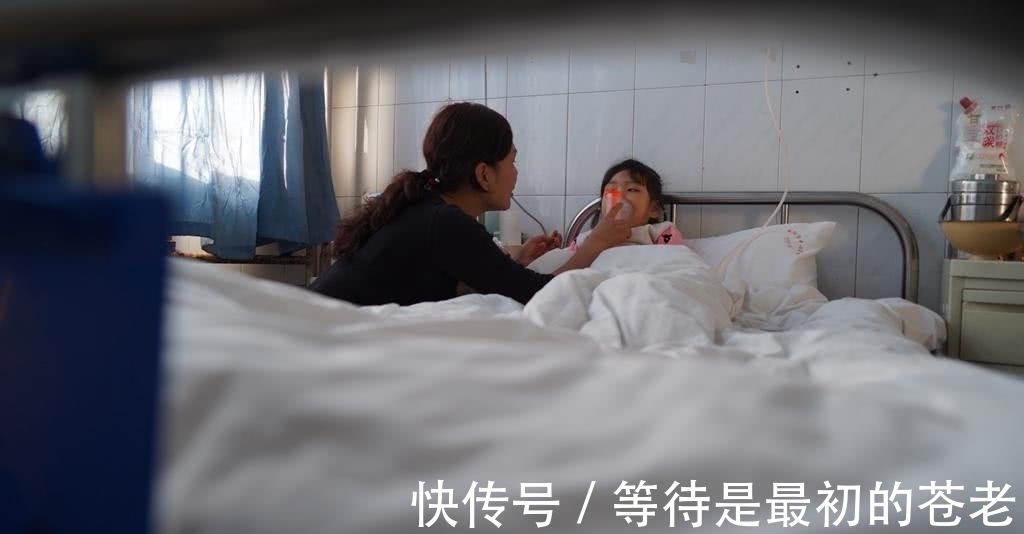 吓坏|“妈妈再让我吃一口吧”四岁女孩吃大半饭缸土豆丝,吓坏妈妈