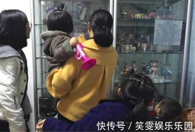父母|“就一破塑料,还想讹钱?”20万手办被熊孩子掰断,父母拒赔偿