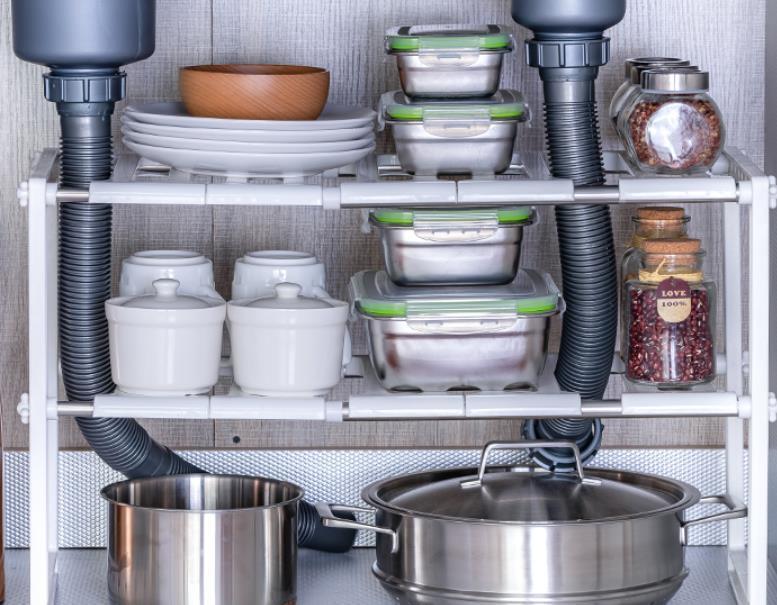 罐罐|听我一句劝:厨房别再摆瓶瓶罐罐,学她家这样做,美观方便还不贵