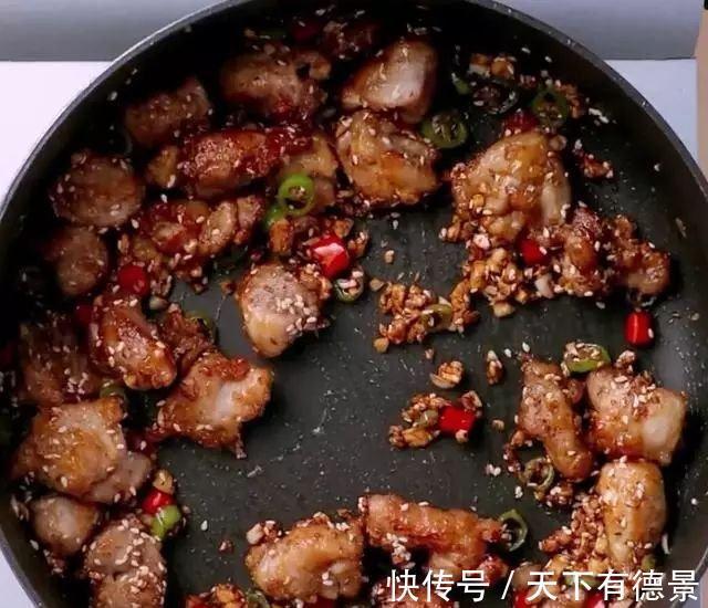 鸡块|好吃到骨子里的蒜香辣炒鸡块,没胃口的都多吃一碗米饭