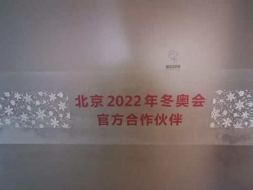 德阳|钢铁般意志的德阳打工人，在五洲广场打工比在汇通大厦更尊贵？
