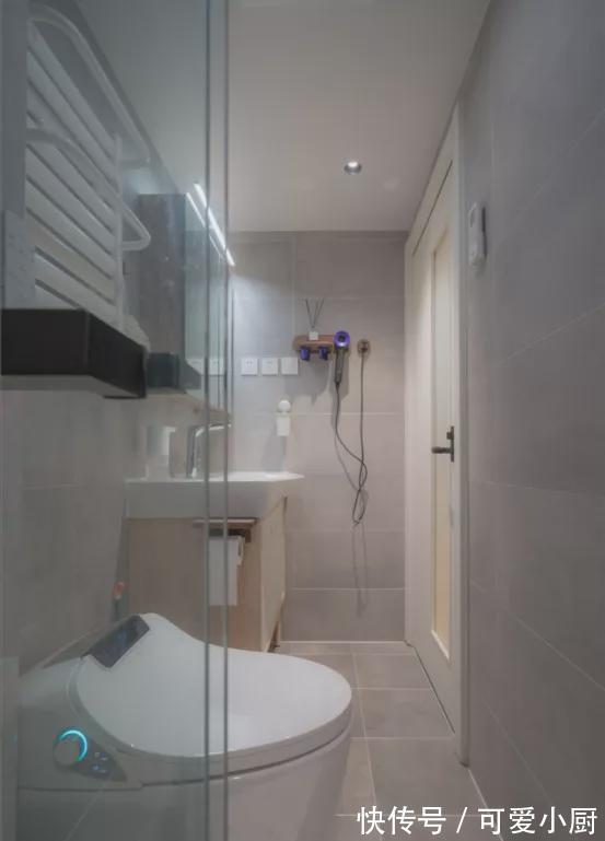 精致|45㎡精致小宅,吧台、书房占C位,轻奢别墅范儿!