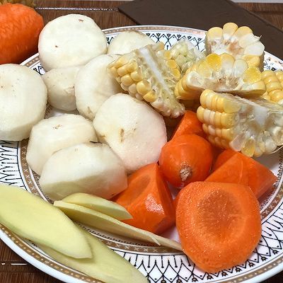 猪横脷|鸡骨草煲猪横脷汤