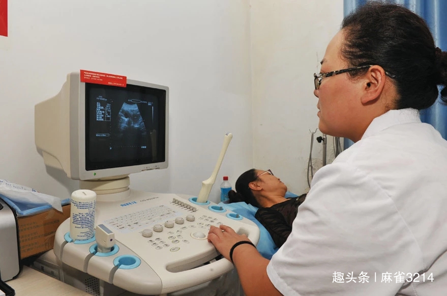 医生|做B超时医生在肚子上涂的“透明胶体”是啥说出来你可能不信