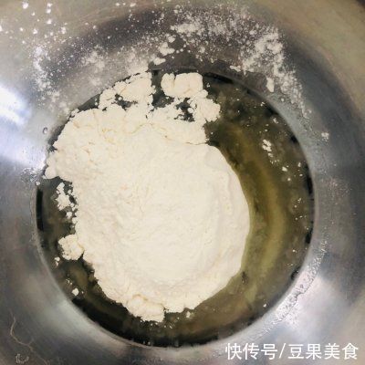 原味古早蛋糕这样吃，换个口味换种心情