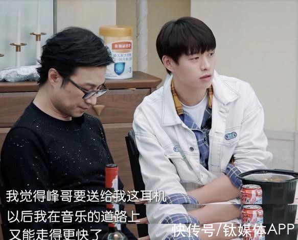 可穿戴设备|围剿苹果，耳机江湖没有赢家