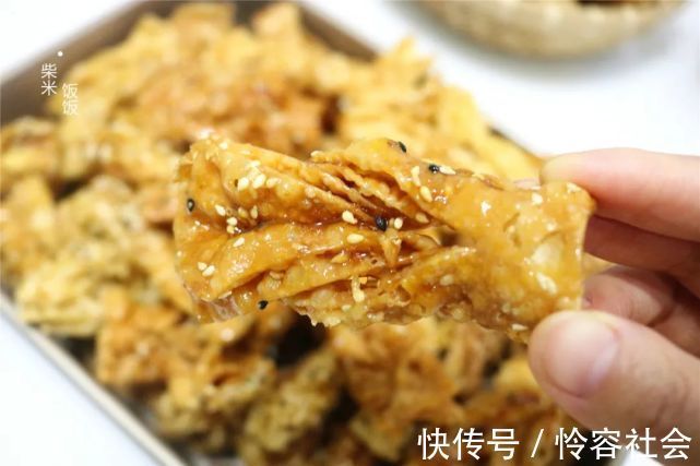 馄饨|这小点心，外面卖12一斤，自己在家做，3元馄饨皮做一大筐