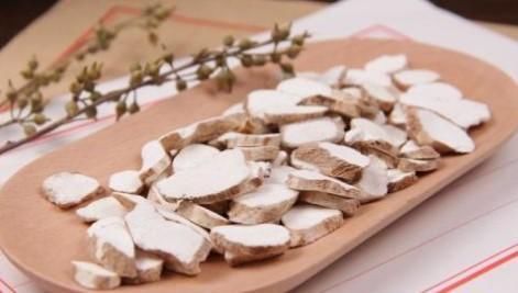 金匮要略|便秘,口干,口臭,该给肠道来一次“大扫除”了,三种食物来帮忙