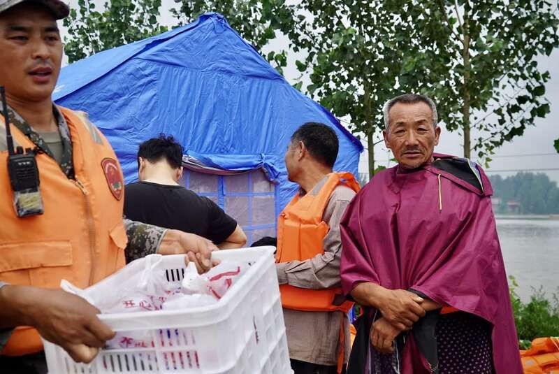 河南省|直击河南卫辉村庄救灾：三千多名受灾群众已脱困转移