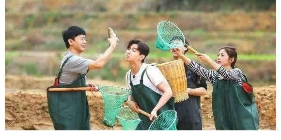 黄磊|为安抚黄磊，《向往的生活》请来两位老嘉宾，网友：早该这样！