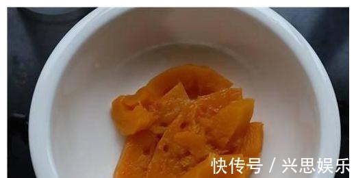 汤圆|南瓜和它煮,女性常吃皮肤白里透红,养颜活血,排出毒素!