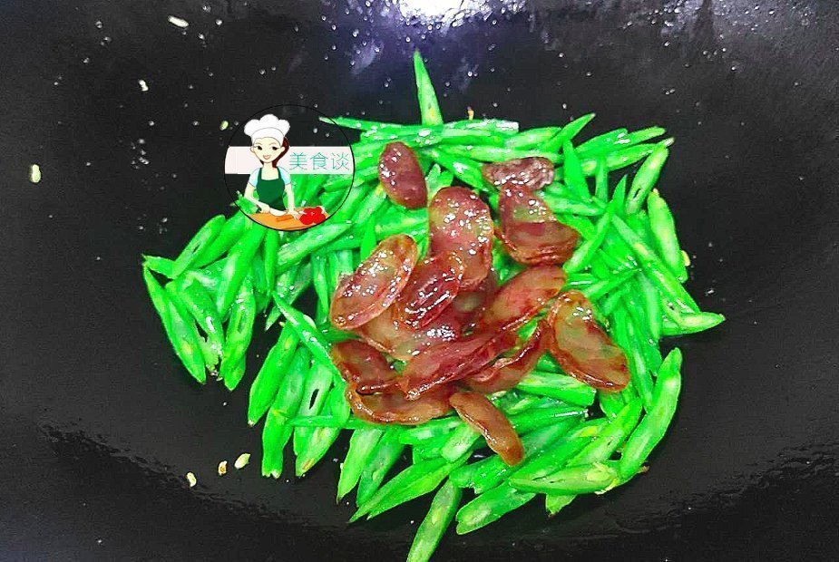 简单一炒就很下饭的家常菜,我家一周吃3次,鲜香脆嫩,孩子爱吃