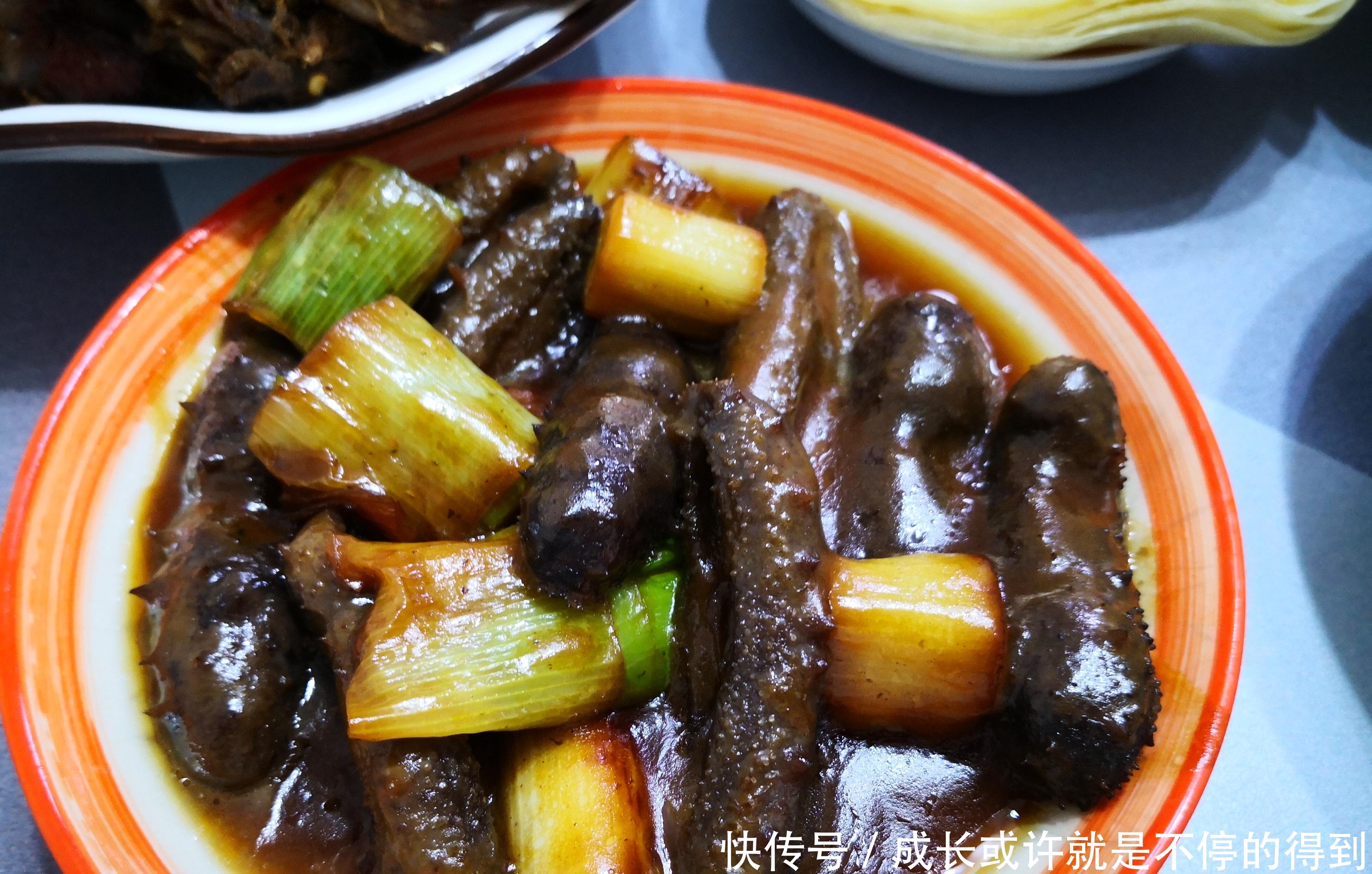 儿子外地上大学,开学前给他做一桌“开学宴”,网友:这是土豪!