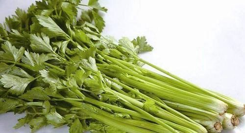 女性推荐常吃3种食物，排毒养颜、延缓衰老，早吃早好！