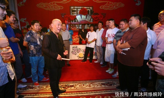 德云社|德云社为何留不住人？钱是一方面，老郭的私心也是一方面