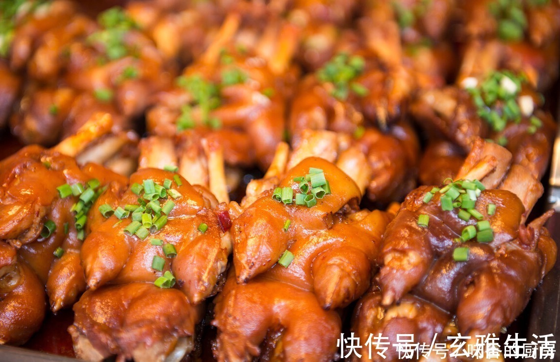 买猪蹄,要前蹄还是后蹄?两者区别大,买错了肉少骨头多,不划算