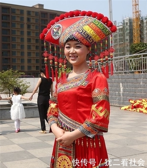 少数民族|壮族明明是少数民族,为何要用汉族的姓氏?壮族和汉族有什么关系?