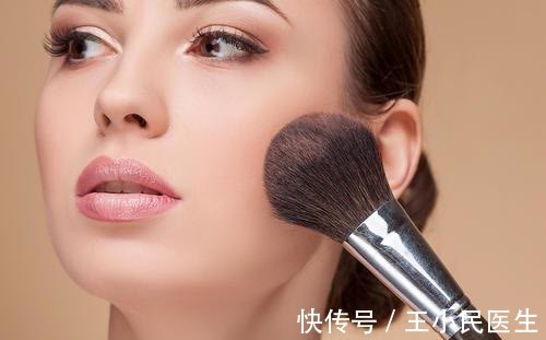 手术 拉皮除皱王小民教授:52岁做小拉皮一个月,看看她的变化!