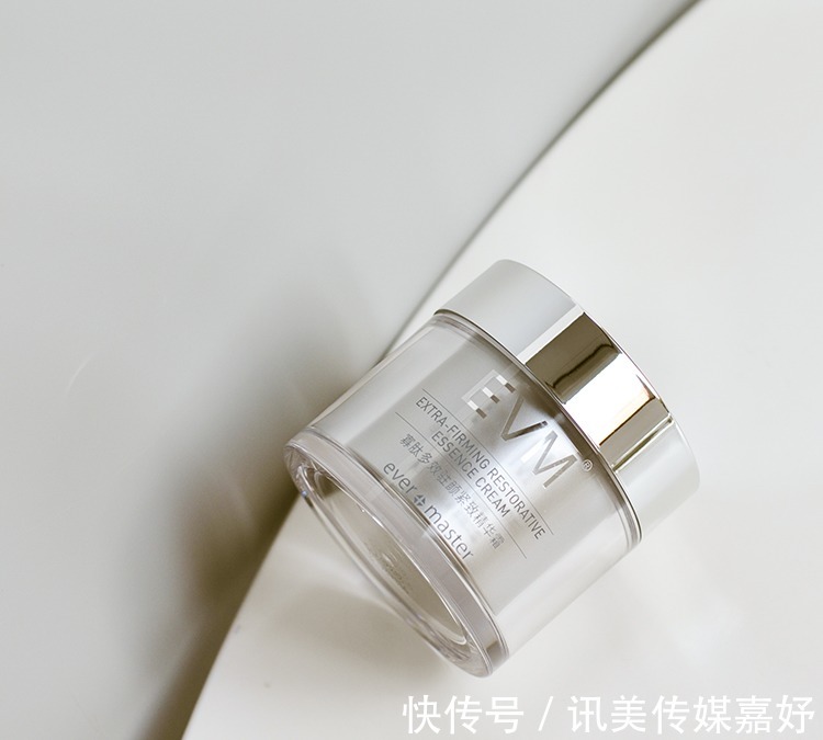 悦薇|这5款畅销全球的抗老护肤品,平价又好用,爱美的你千万不要错过