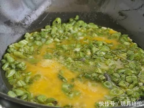 这菜是天然“祛湿高手”,常吃扫除体内宿便、湿气,小腰更瘦了