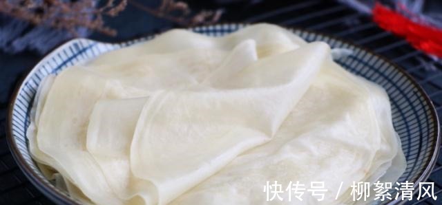 饺子皮|春饼的懒人做法，不烫面不揉面，10分钟做一摞，张张薄如蝉翼！