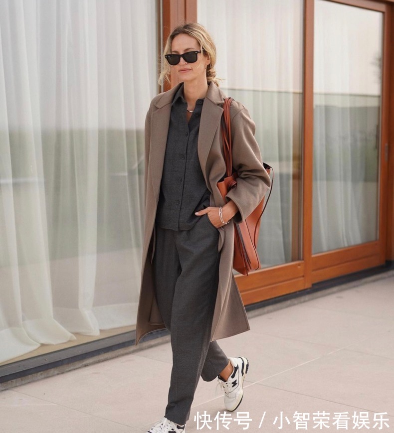 小白 拒绝华丽贵妇感,今年流行“穿素不穿艳”无色彩穿搭,气质是真棒