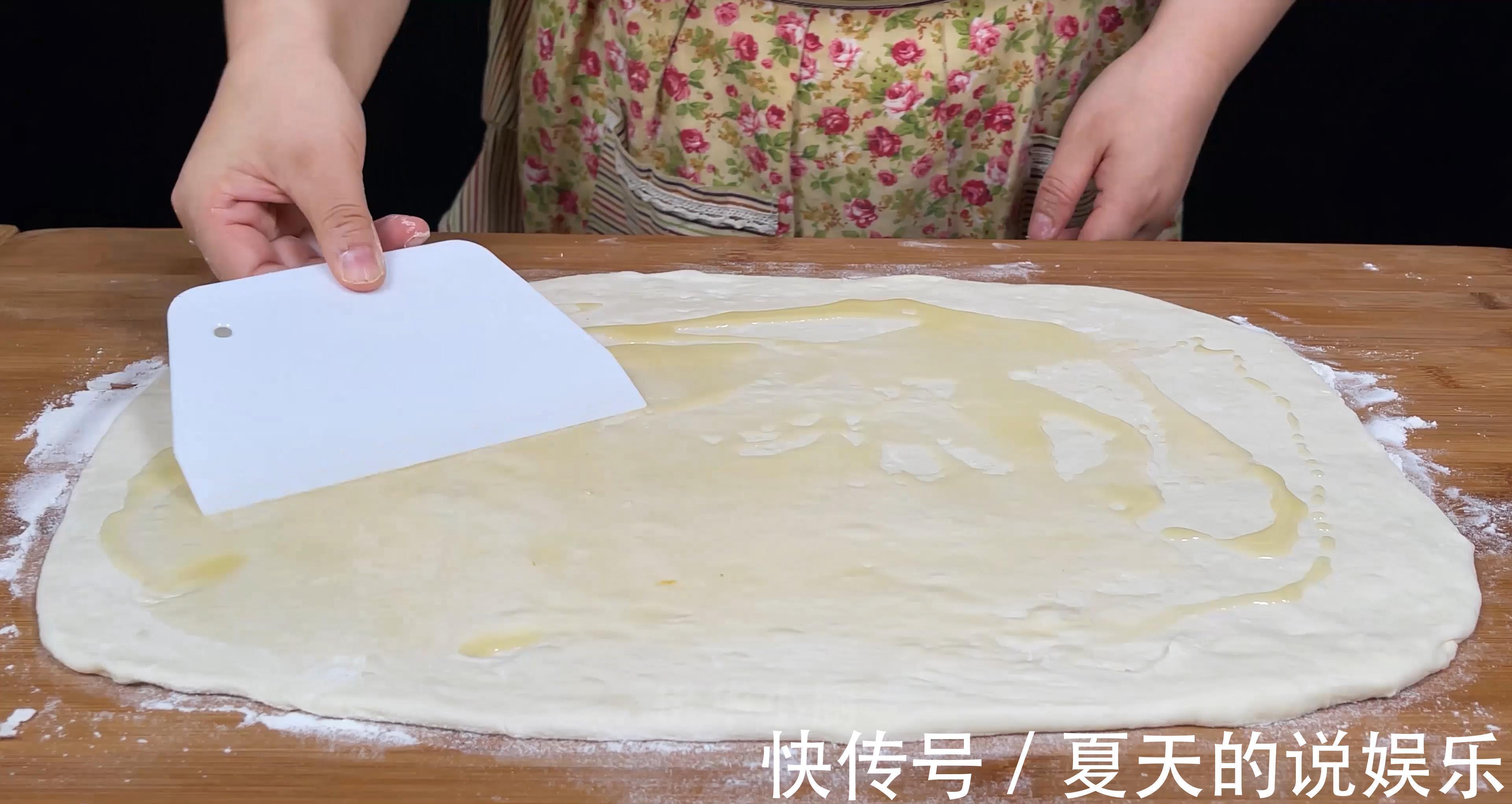 油酥|早餐店的葱油饼为什么好吃?原来做法简单,学会就可以摆摊了