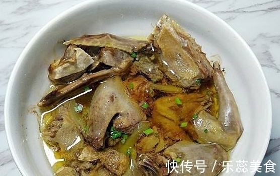 天气渐凉,此再贵也要吃,一年四季不咳嗽,比羊肉还滋补!