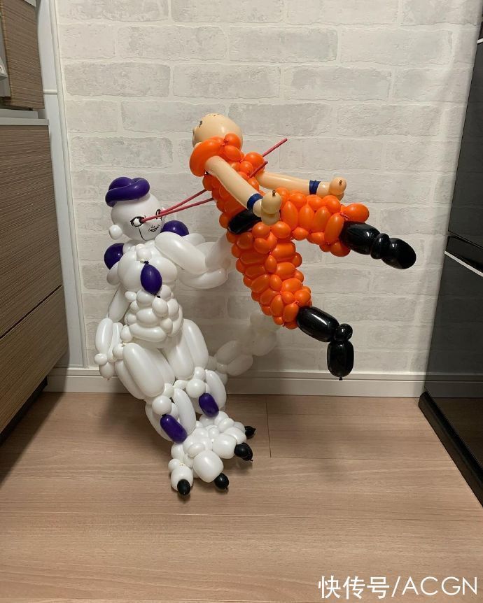 动漫角色|这位大佬太会玩气球了,啥动漫角色都能捏出来,JOJO鬼灭都有