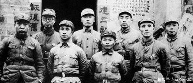 当地|新四军连长下令，不惜一切代价将他救回，是谁那么重要