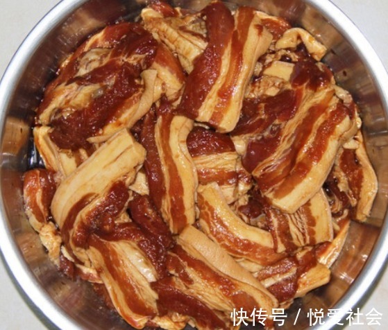 好吃|做粉蒸肉，别直接上锅蒸！大厨教你3窍门，肉质香嫩不油腻，好吃
