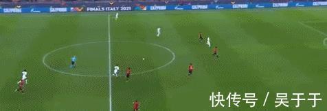 c罗|本泽马两次挽救法国队,他不再是“背锅侠”了