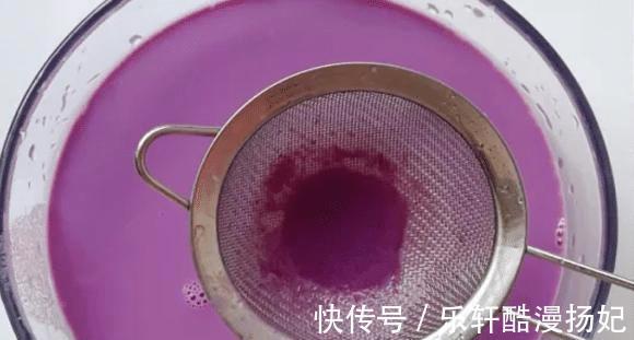 切块|入秋多吃这食材,加牛奶煮一煮,放凉切块就能吃,细腻爽滑还Q弹