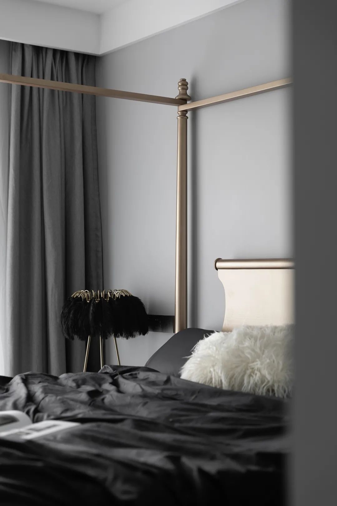 玄关|120㎡现代简约,不规则户型改造,灰色调主体,营造舒适档次