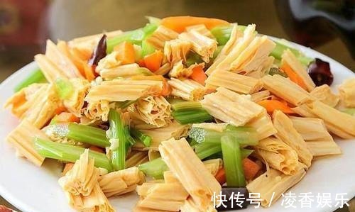 贫血|以下食物很适合高血压、贫血者食用，补血降压，但有2类人不能吃