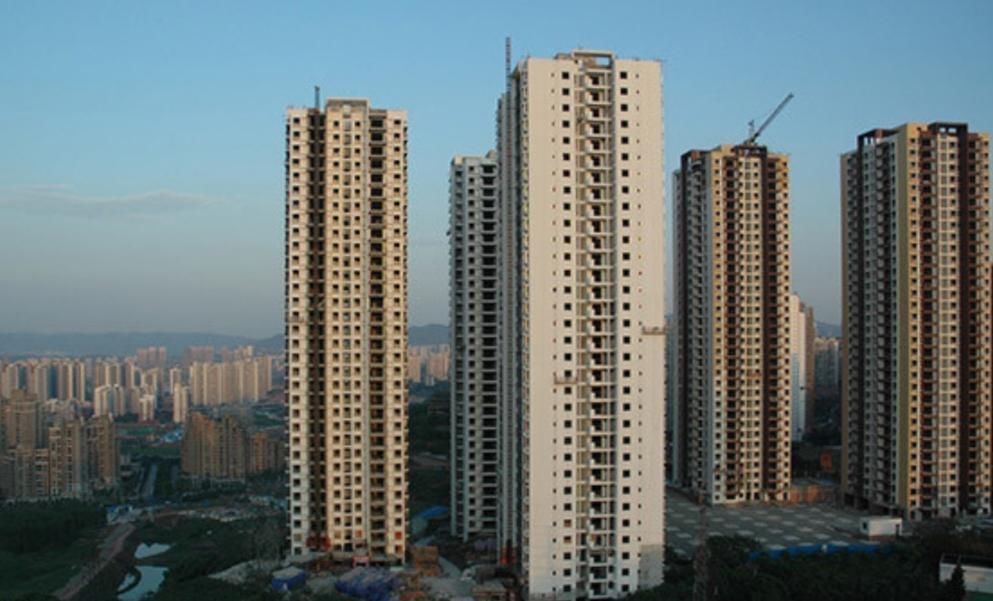 房价|手握50万,“抓紧买房”还是“存银行”?内行人给出“良心建议”